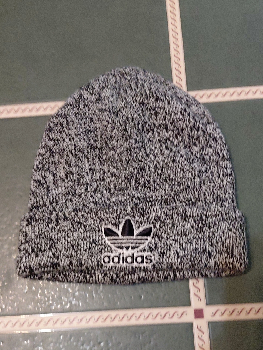 adidas Marled Knit Cuffed Beanie - Black & White
